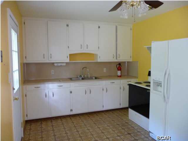 Lynn Haven - Residential Lease