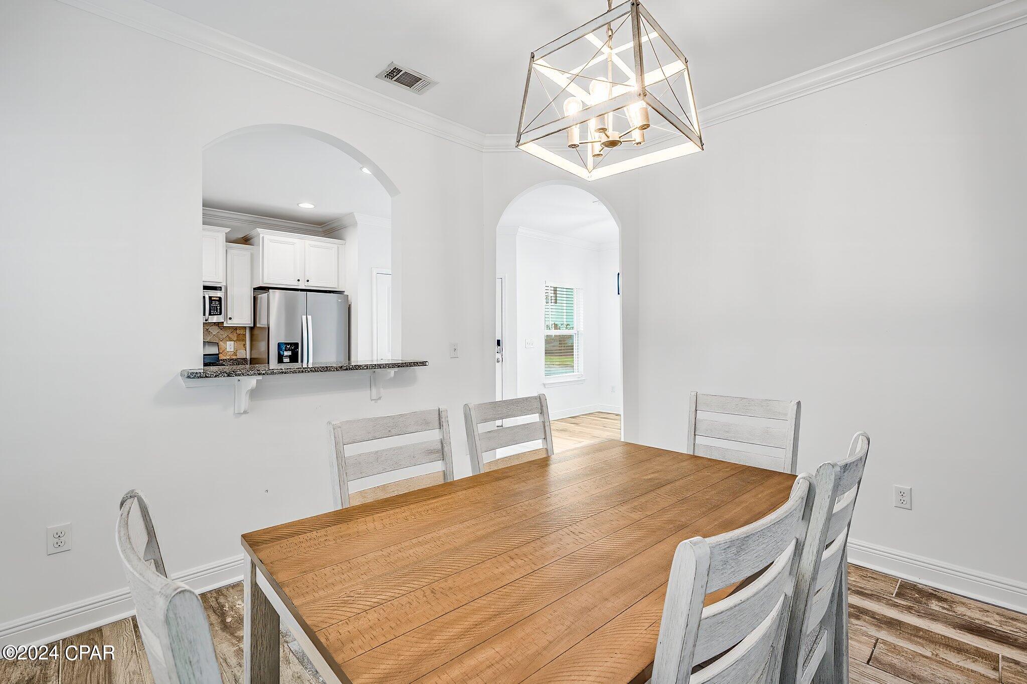 Magnolia Bay Club - Residential