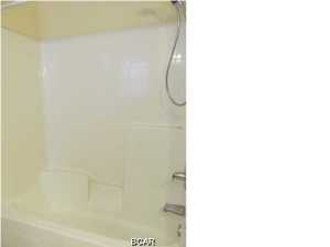 Palm Cove Phase II - Residential Lease