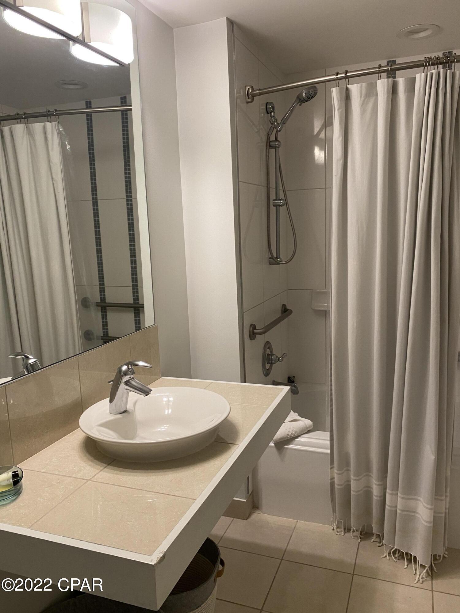 Bahia Condo - Residential Lease