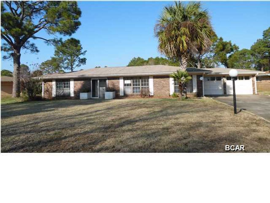 A lovely large home, located on the Bayou in Lynn Haven's desirable NorthShore. This home boasts 4 bedroom and 2 baths and will be a great source of entertainment for those who enjoy outdoor activities such as boating, fishing and sunbathing by the inground pool. The waterfront dock features a covered boat slip and lovely views down the canal water way, which provides direct access to North Bay, St Andrews Bay, the Intercoastal Waterway, the Pass and the Gulf of Mexico. This one is move-in ready and at this price, it will go fast, so don't delay! (All info, dimension, etc, is approximate and should be verified by buyer, if important.)