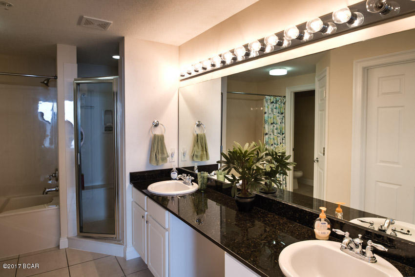 Calypso Towers I - Residential