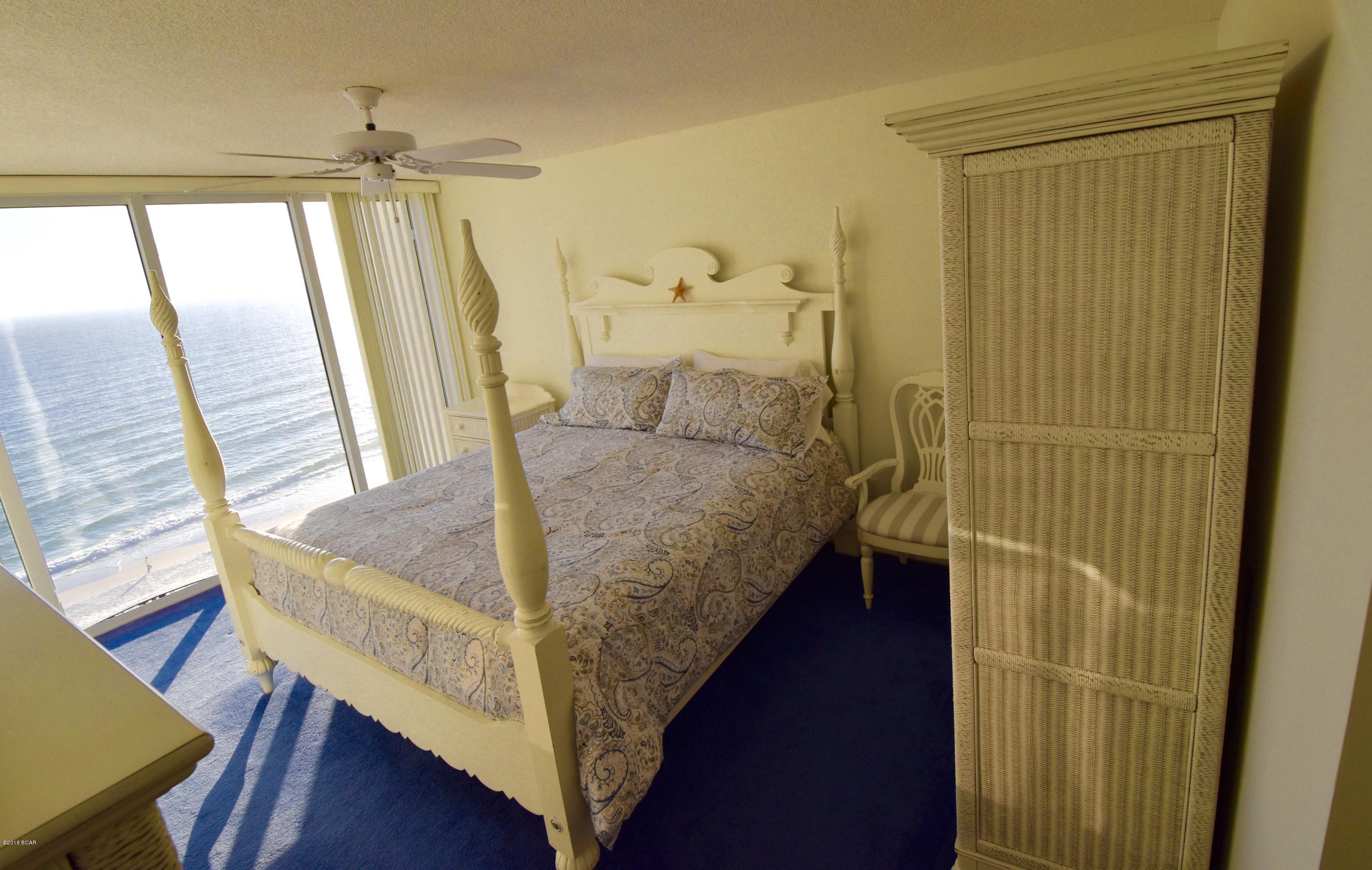 Long Beach Towers IV - Residential