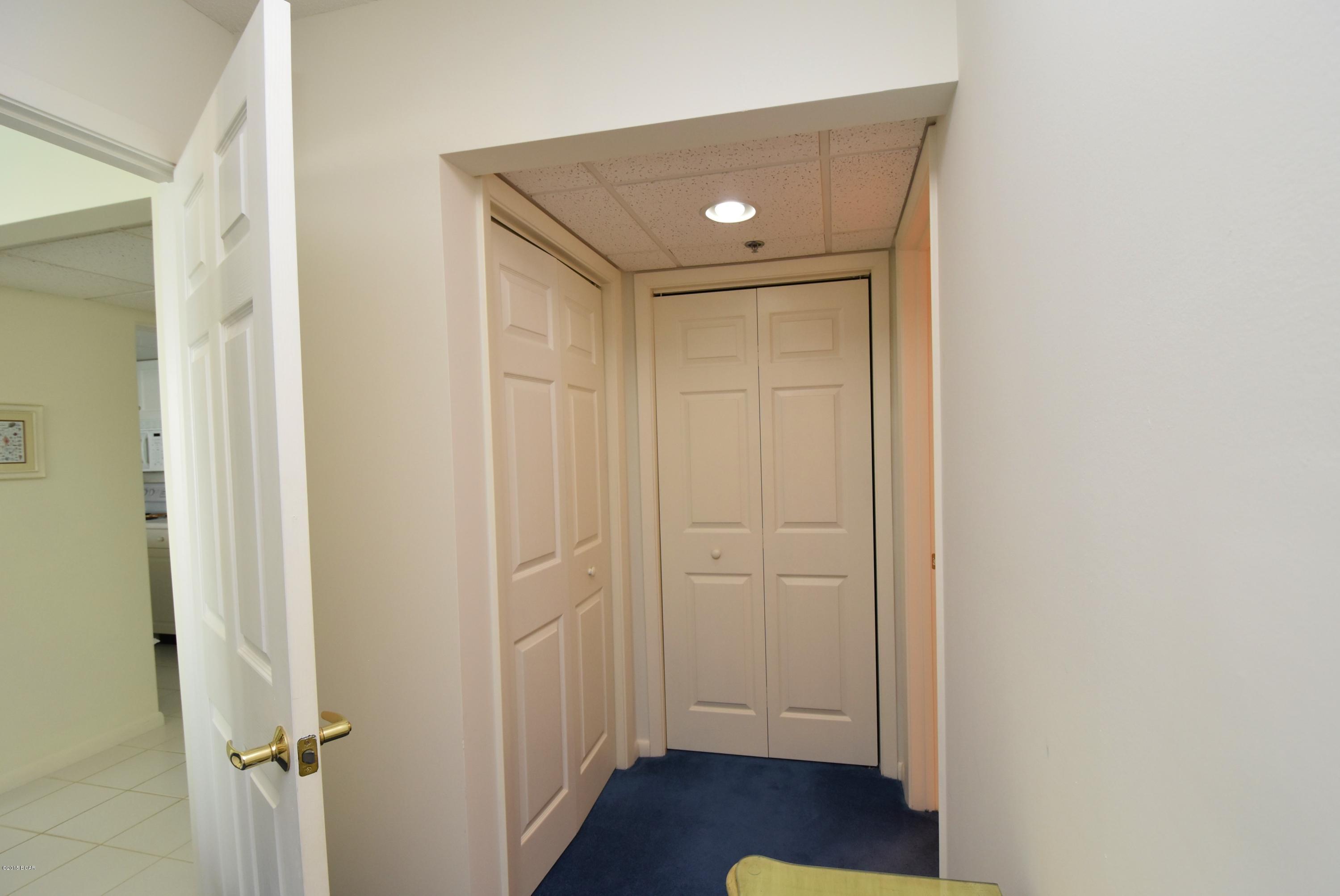 Long Beach Towers IV - Residential