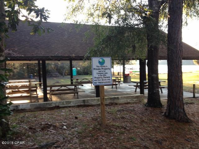 Compass Lake In The Hills - Land