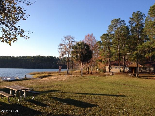 Compass Lake In The Hills - Land