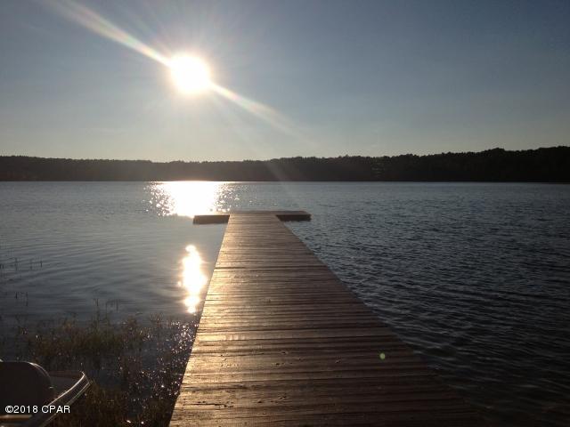 Compass Lake In The Hills - Land