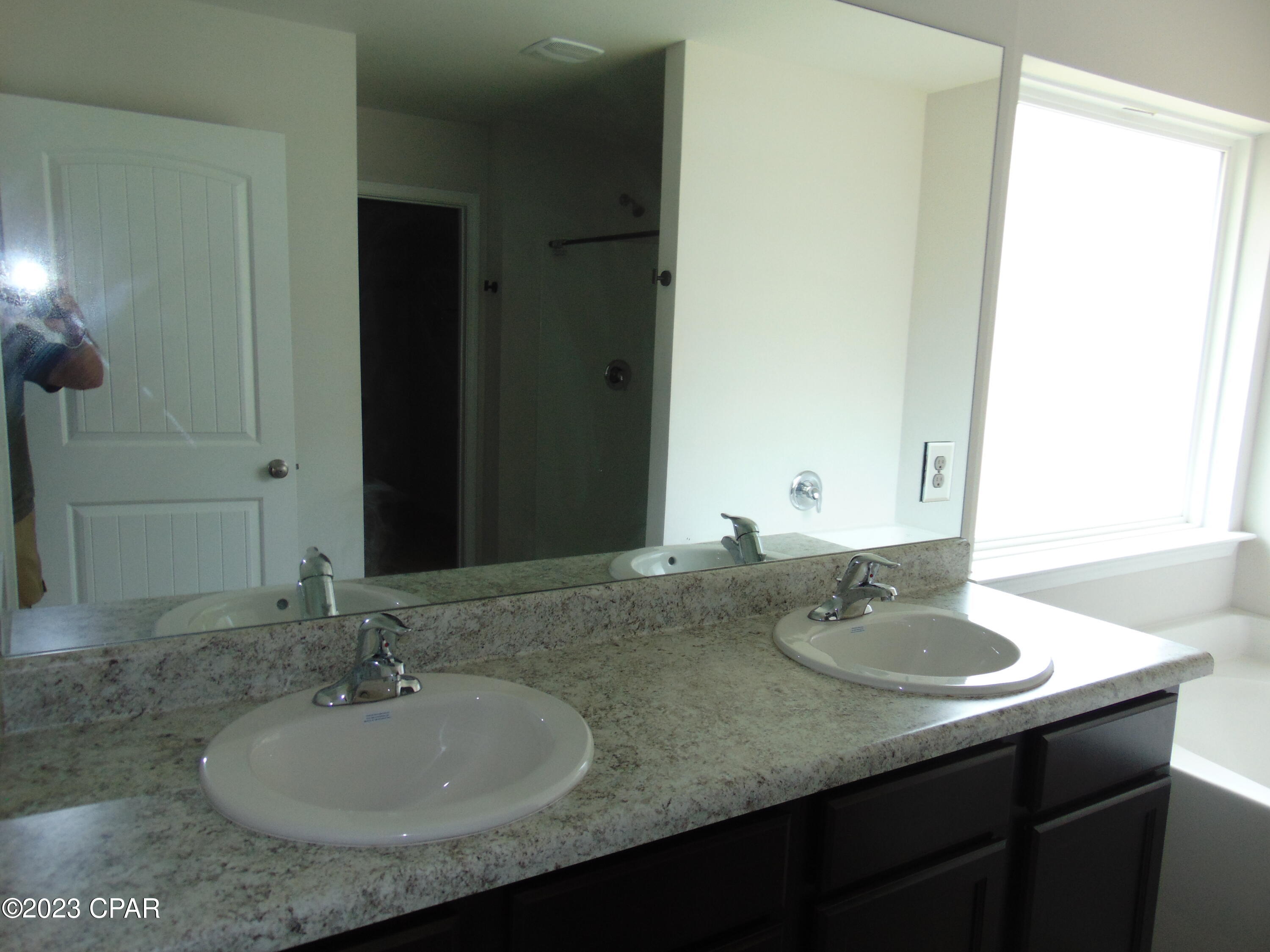 Bridge Harbor - Residential Lease