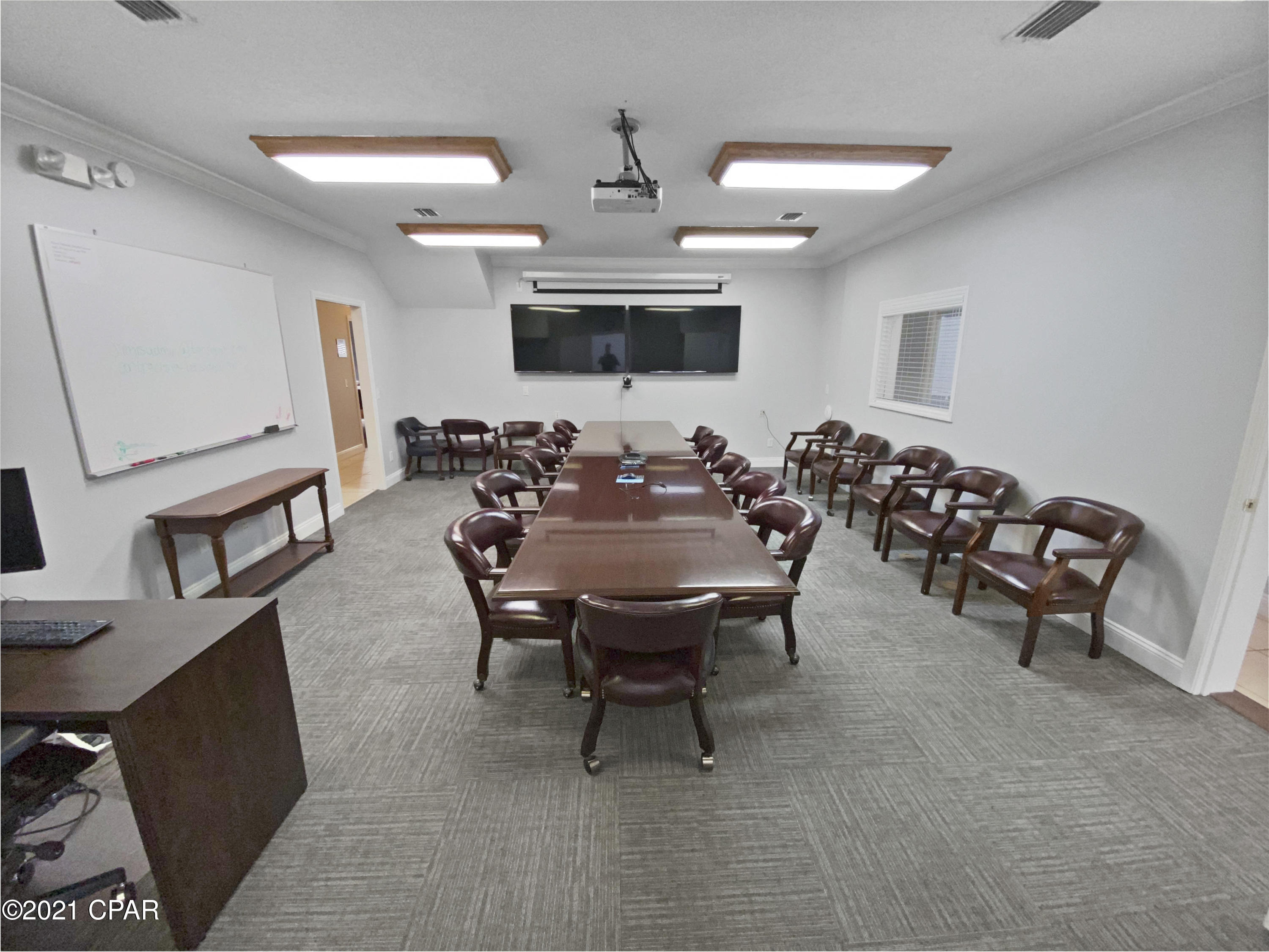 No Named Subdivision - Commercial Lease