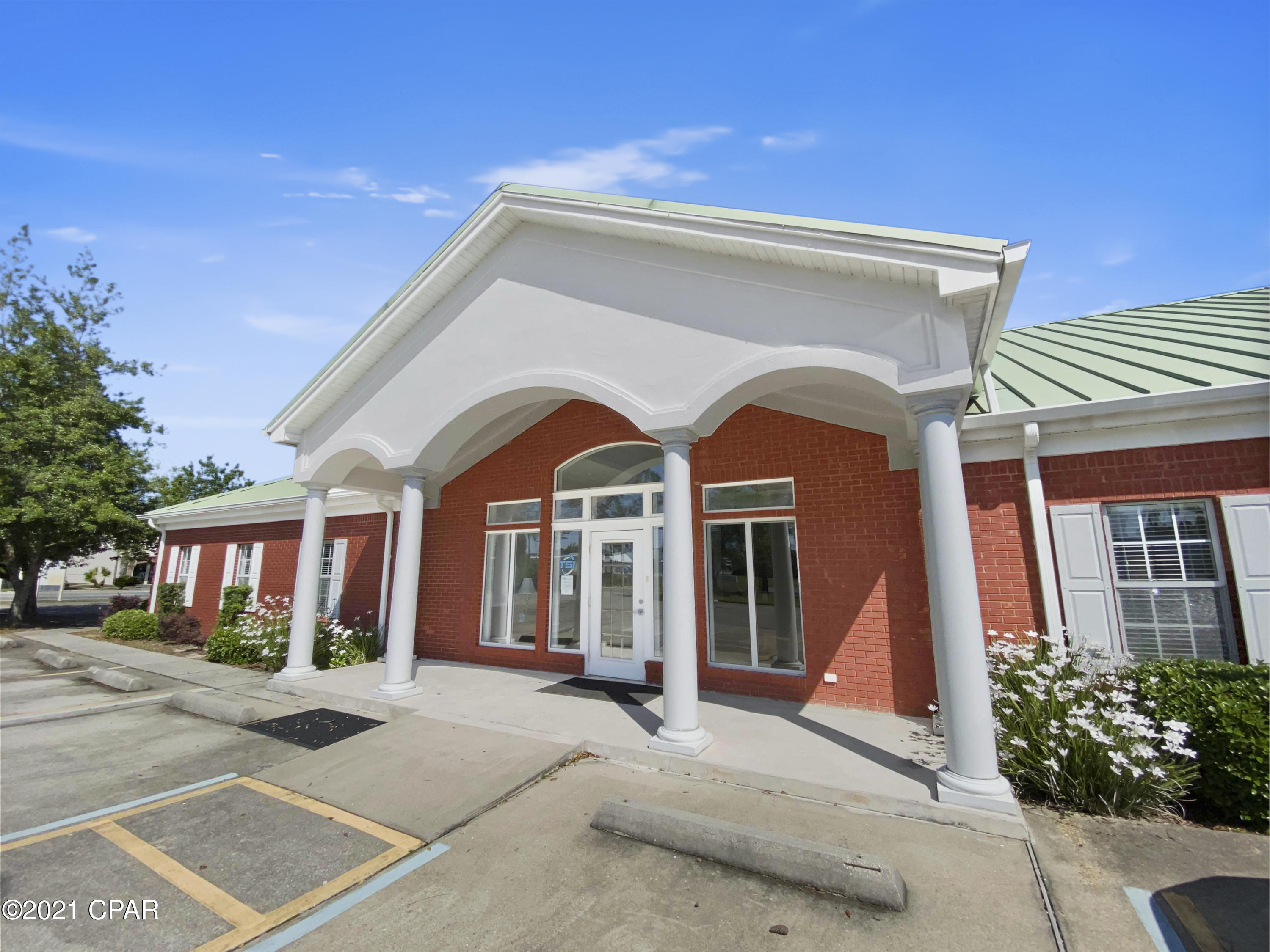 No Named Subdivision - Commercial Lease