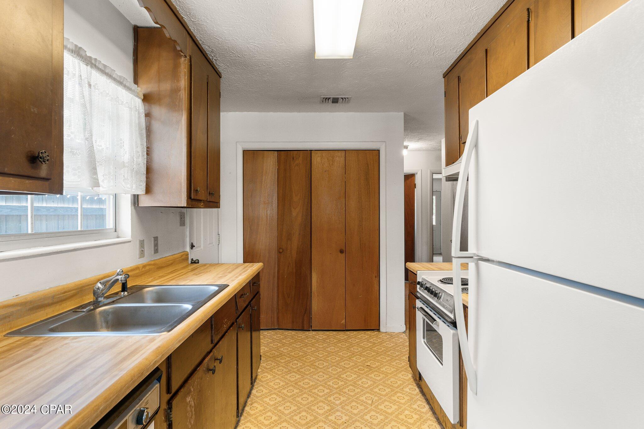 Belaire Estates U-3 - Residential