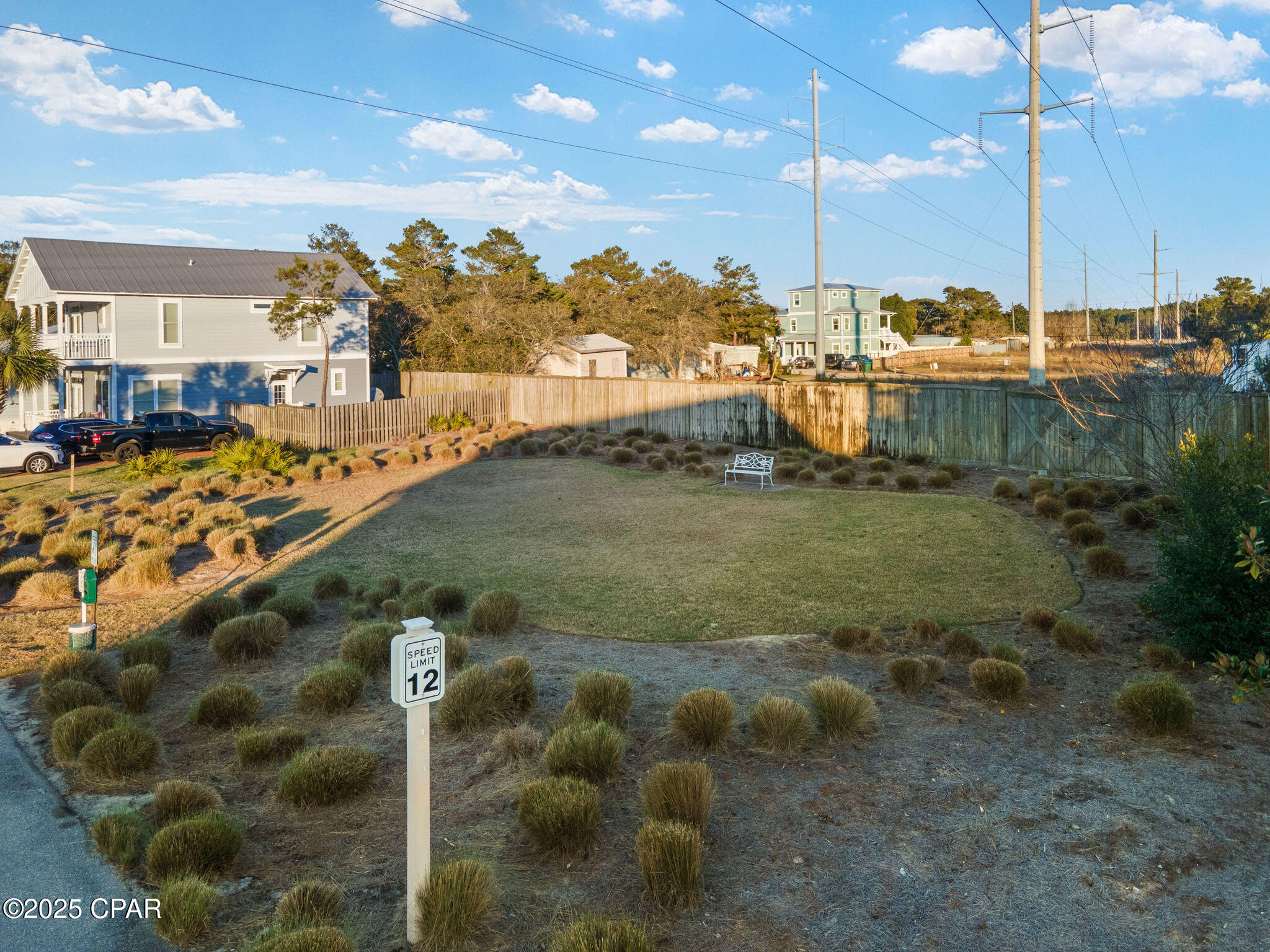 Paradise Grove - Land