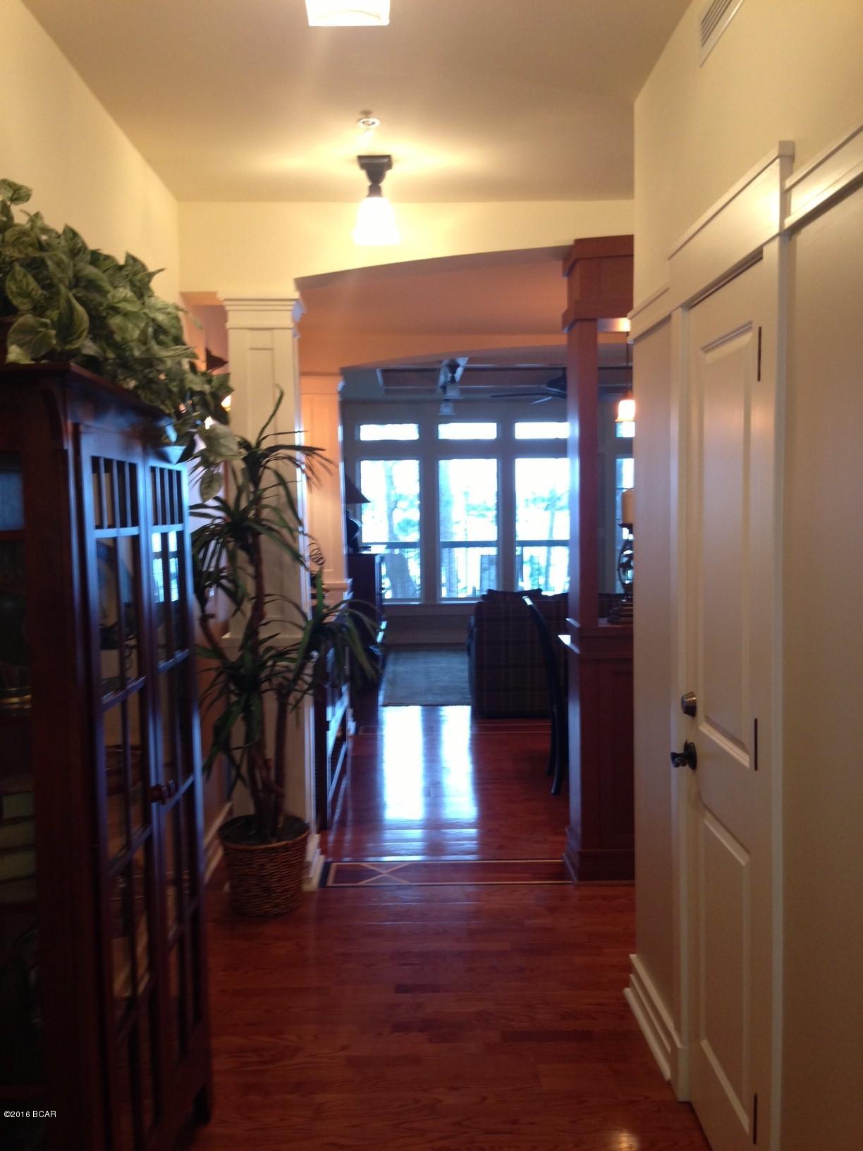 Lakeside Lodge At Prospect Pt - Residential Lease