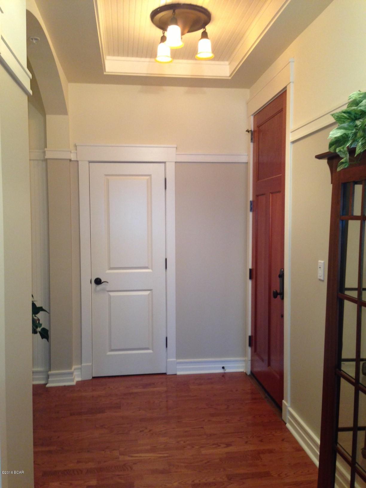 Lakeside Lodge At Prospect Pt - Residential Lease