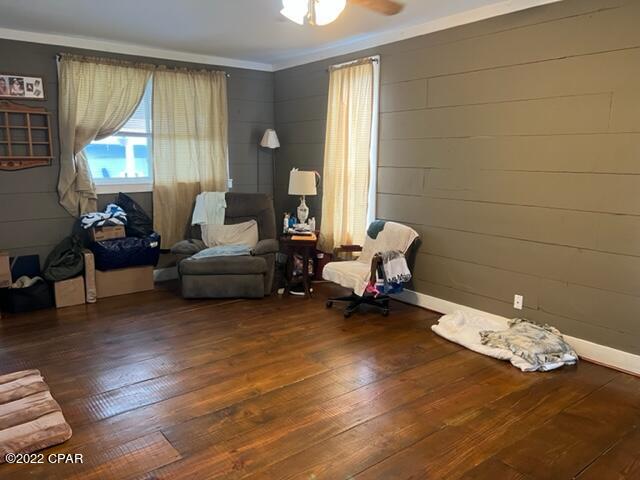 Round Lake - Residential