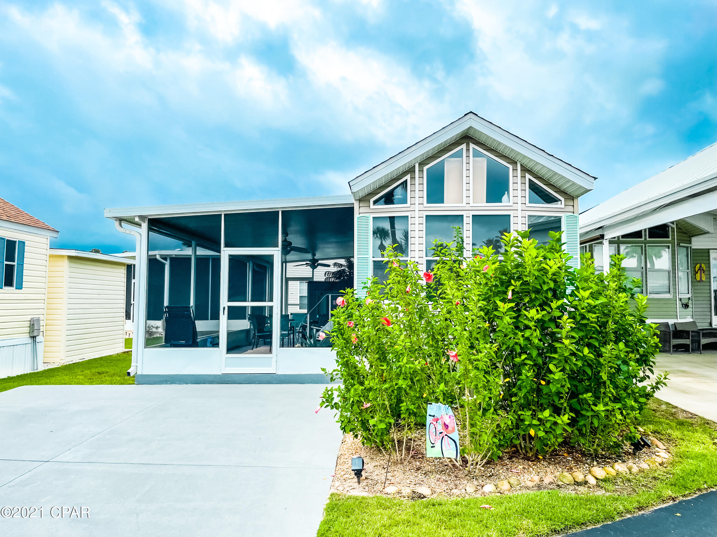 Emerald Pointe Resort - Residential