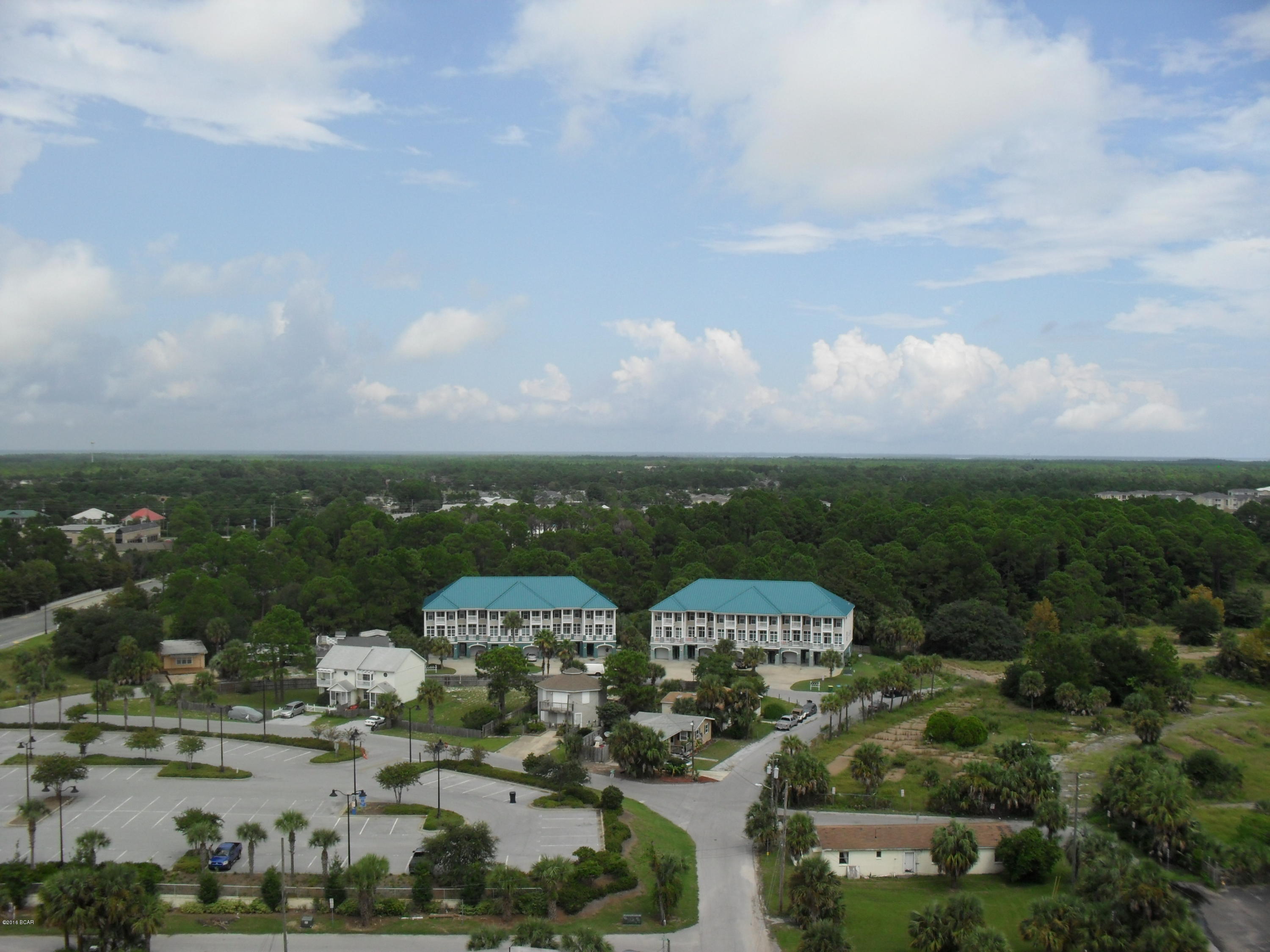 Twin Palms Resort - Residential