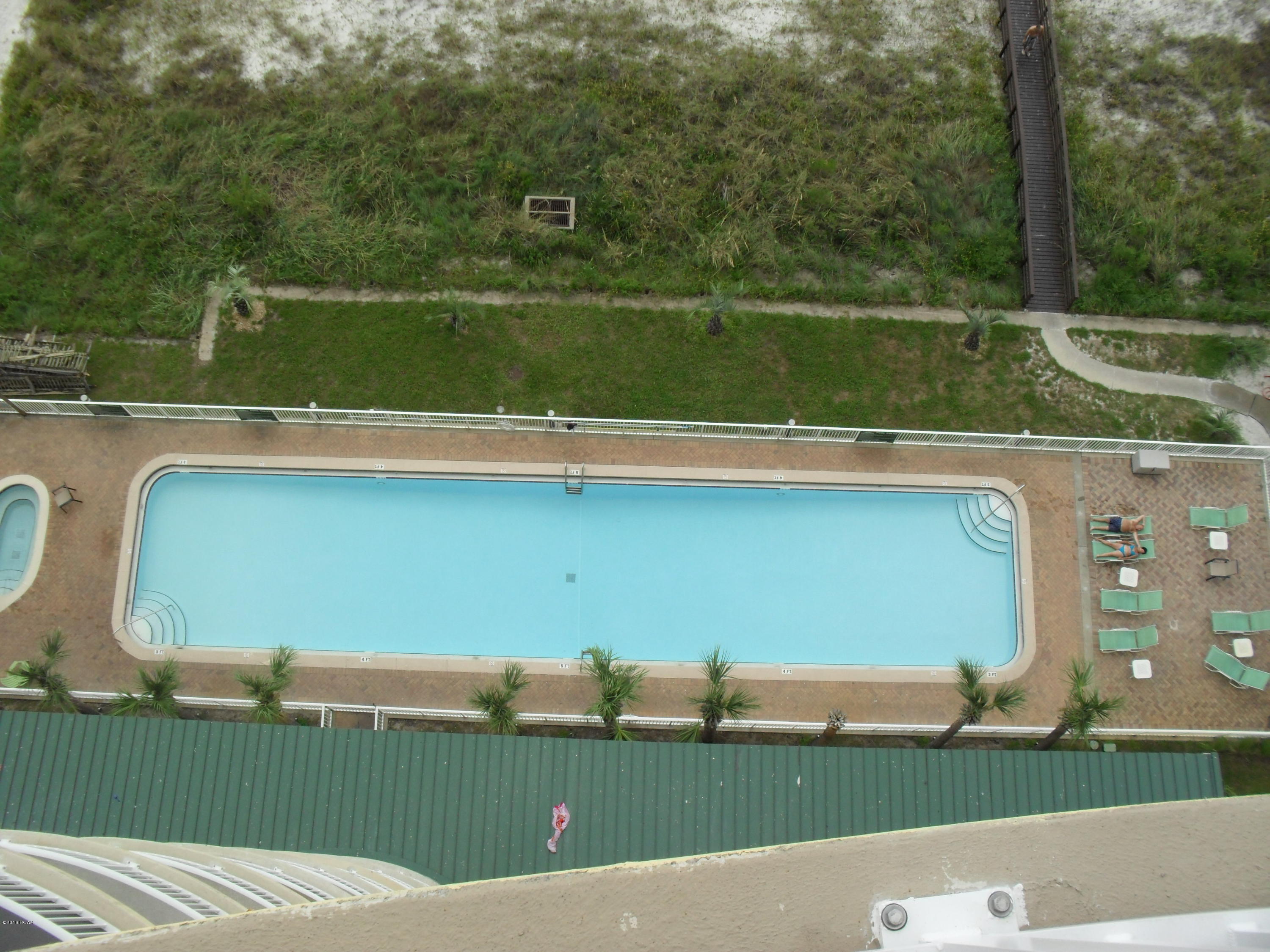 Twin Palms Resort - Residential