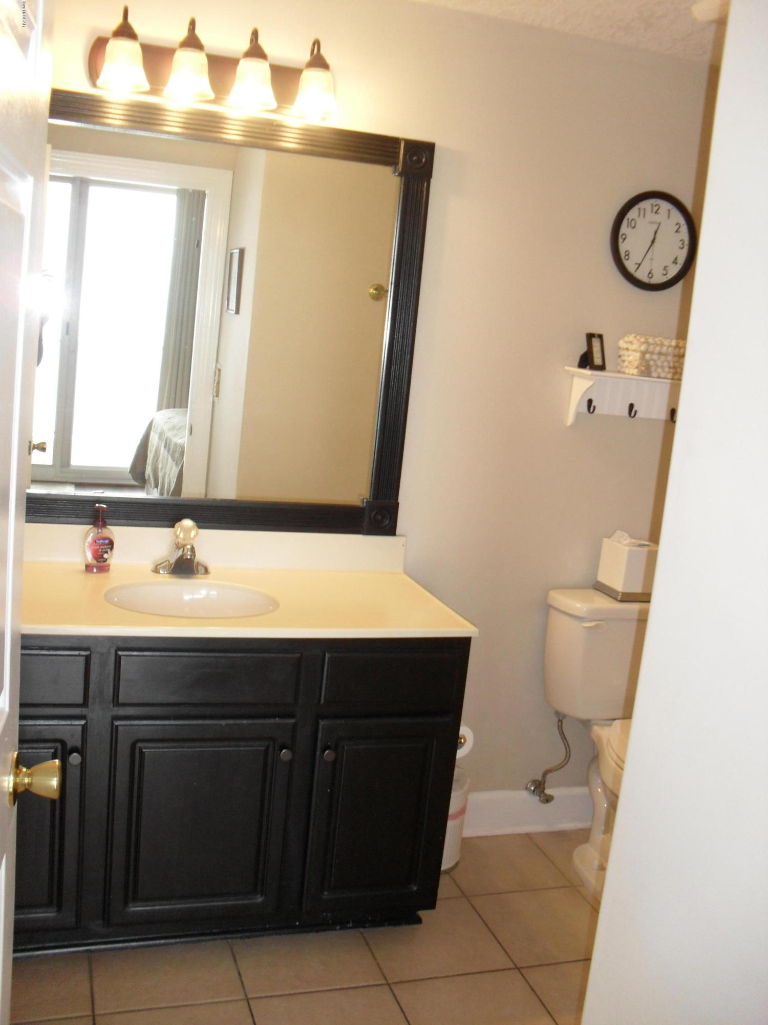 Twin Palms Resort - Residential