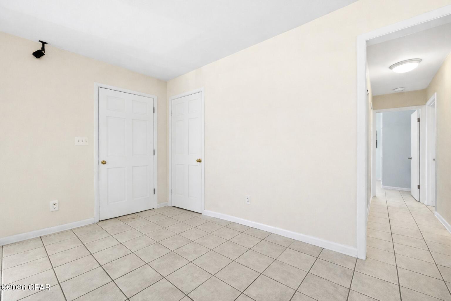 Santa Monica Beach - Residential