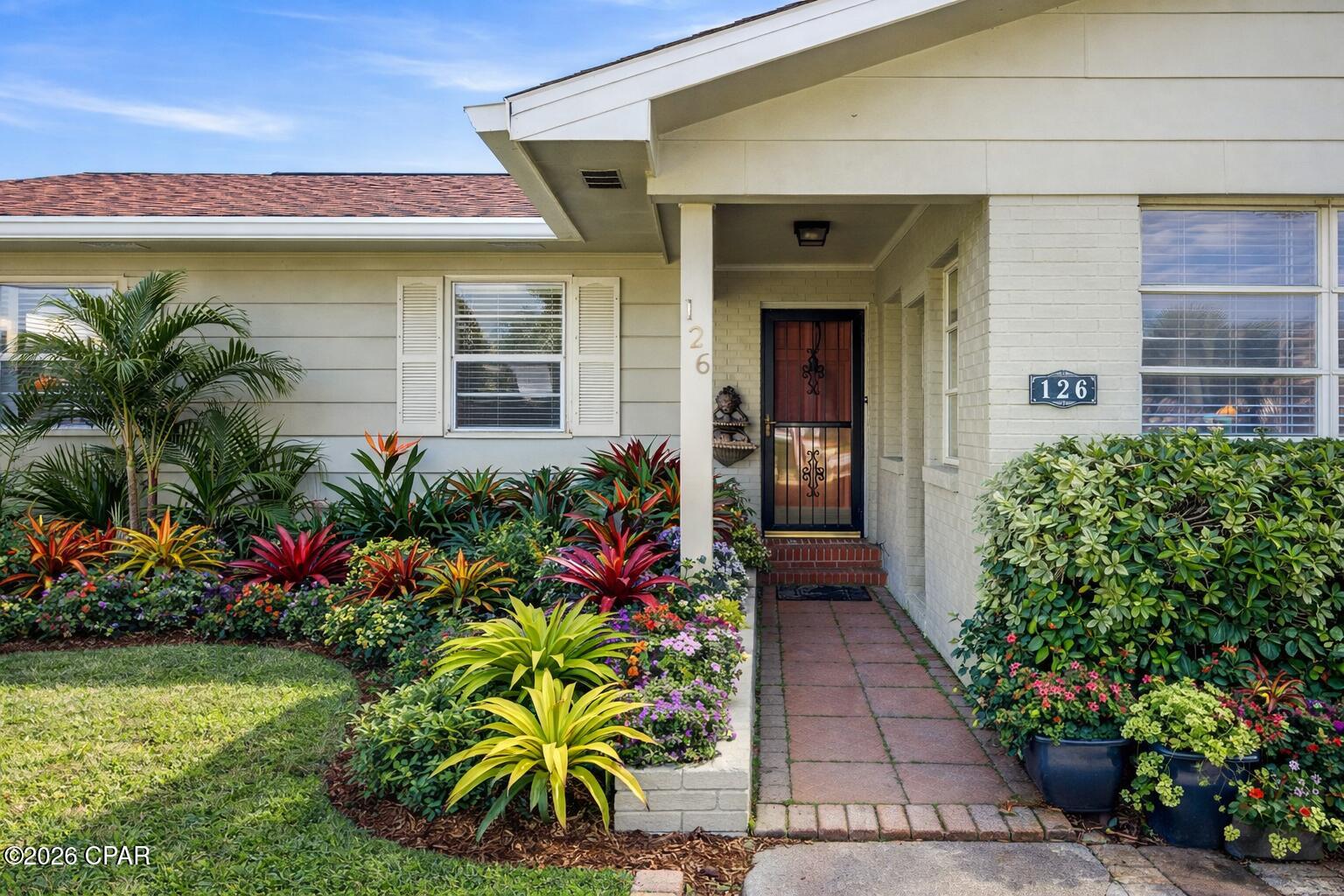Santa Monica Beach - Residential