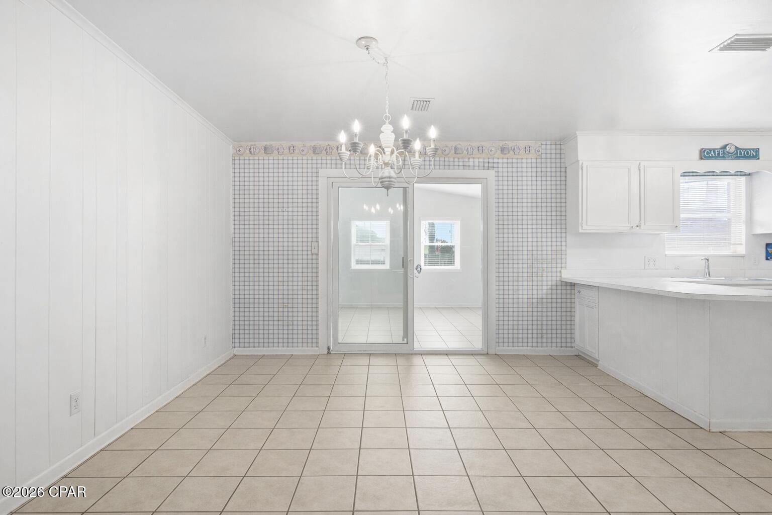 Santa Monica Beach - Residential