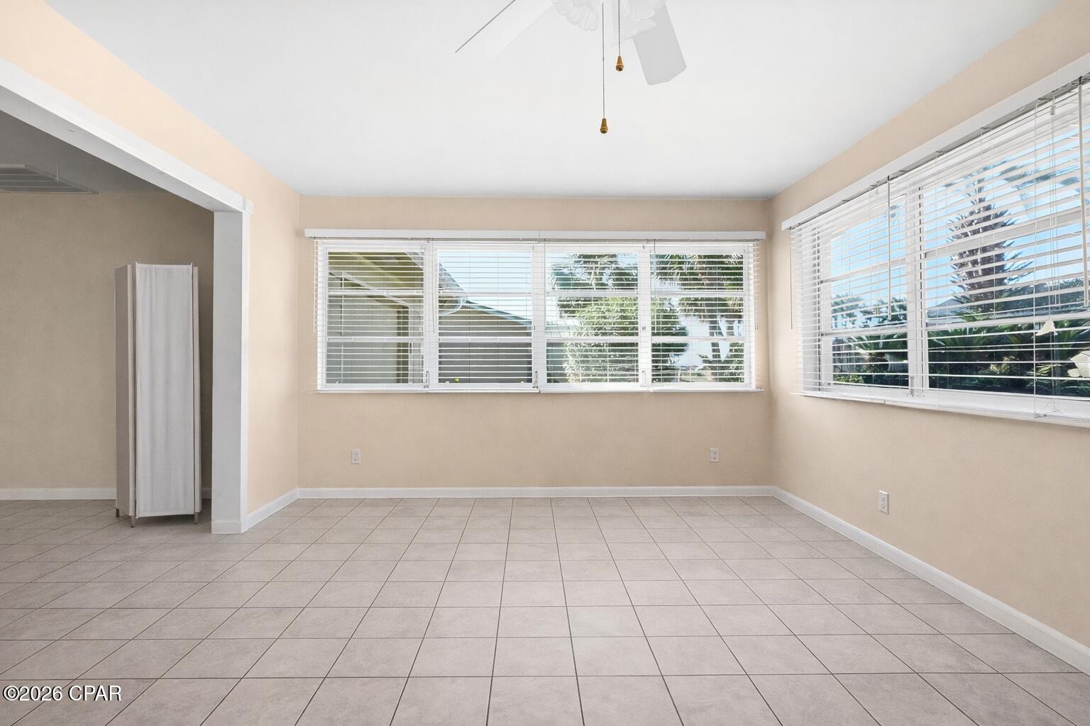 Santa Monica Beach - Residential