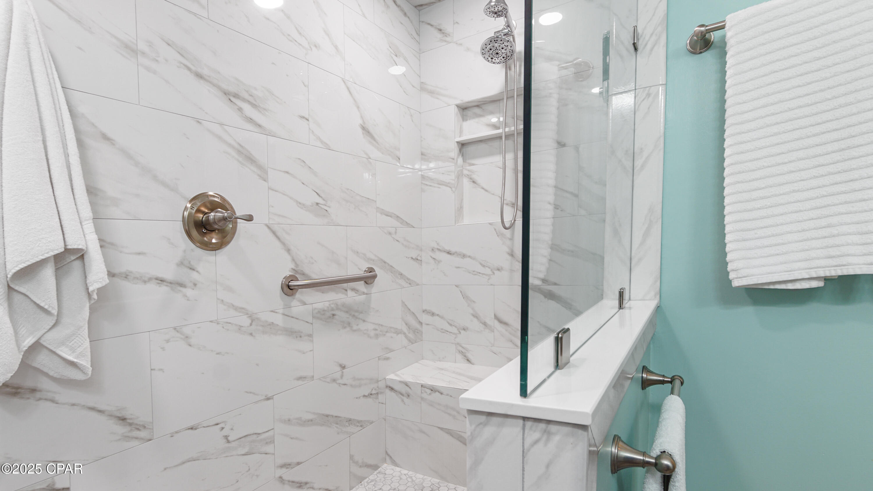 Sunrise Beach - Residential