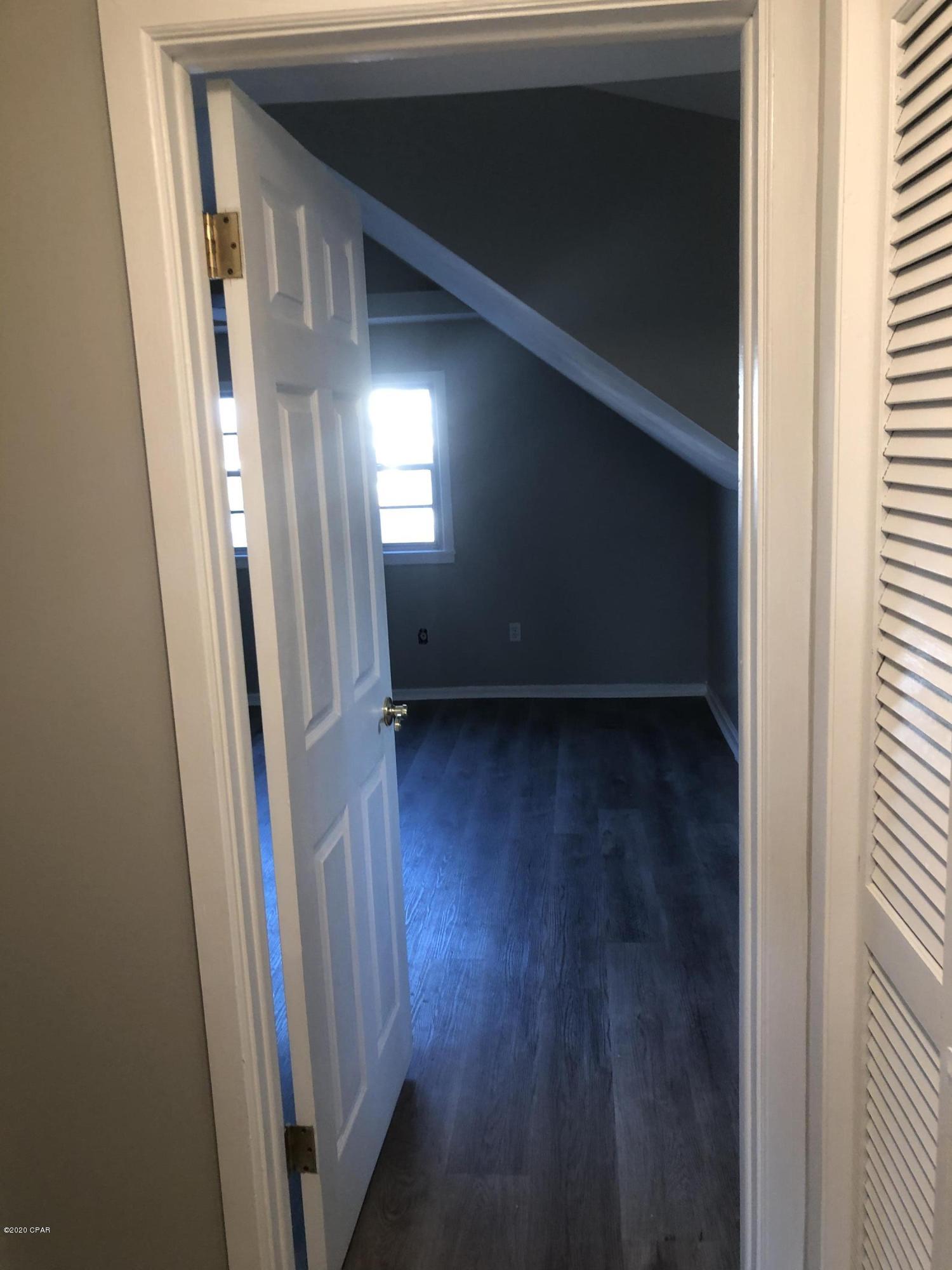 Lake Drive Heights - Residential