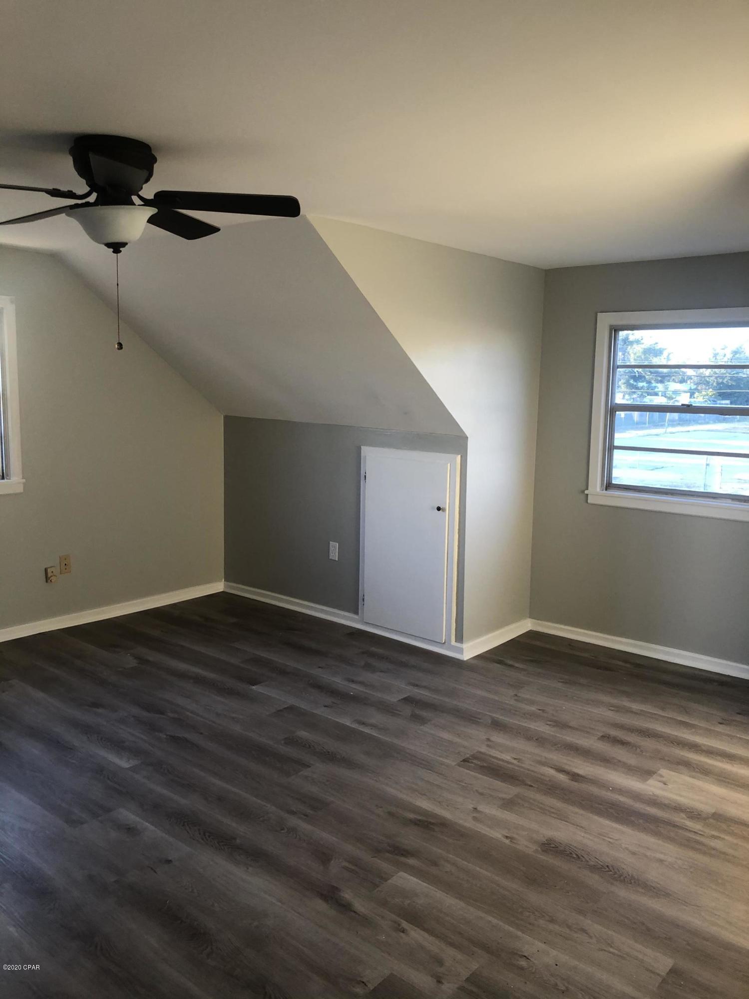 Lake Drive Heights - Residential