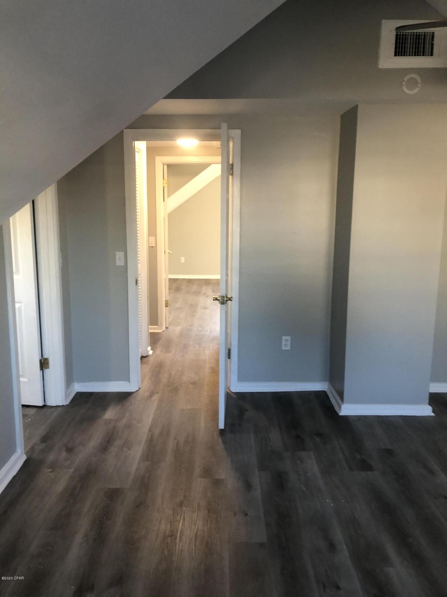 Lake Drive Heights - Residential