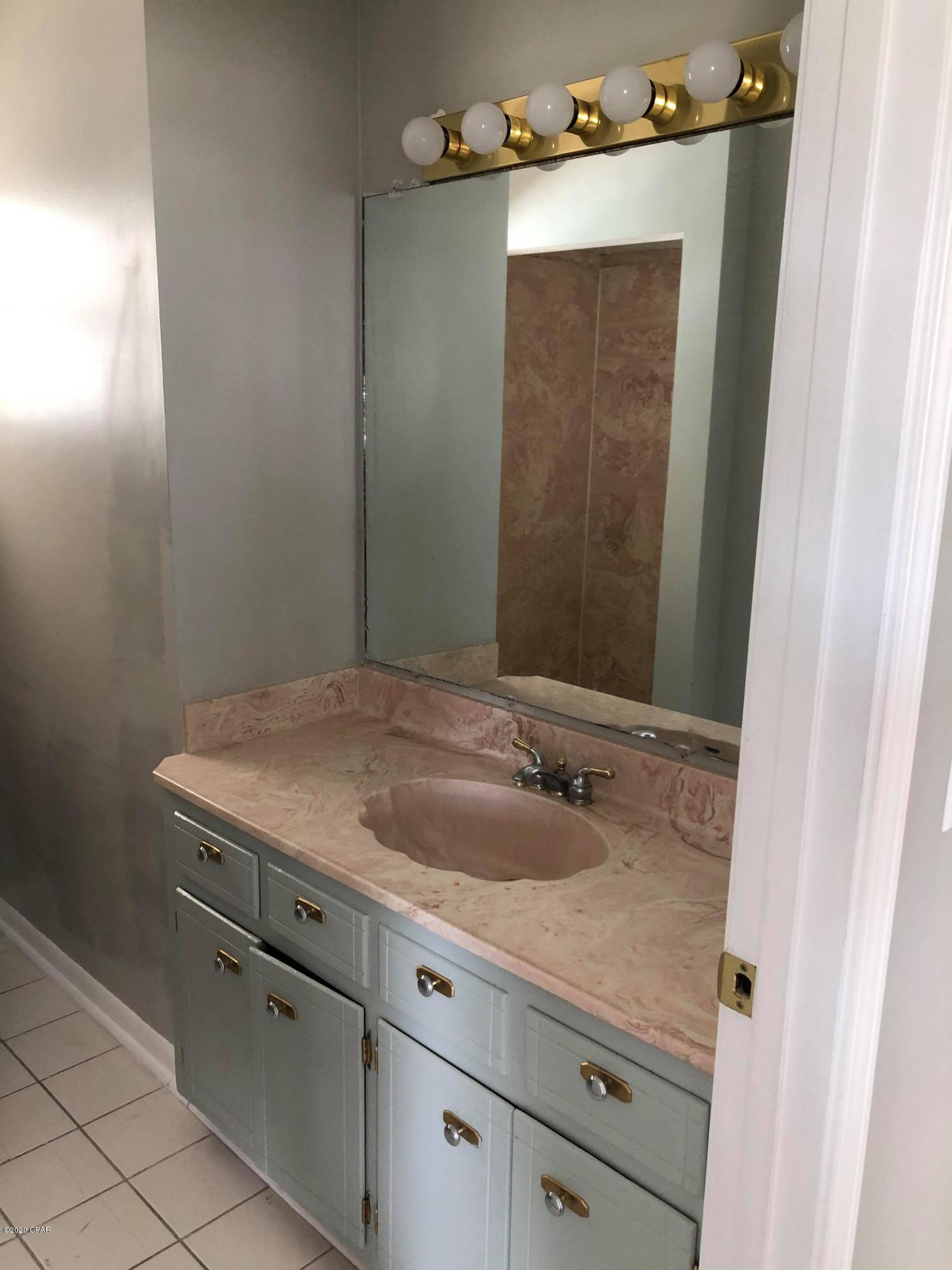 Lake Drive Heights - Residential