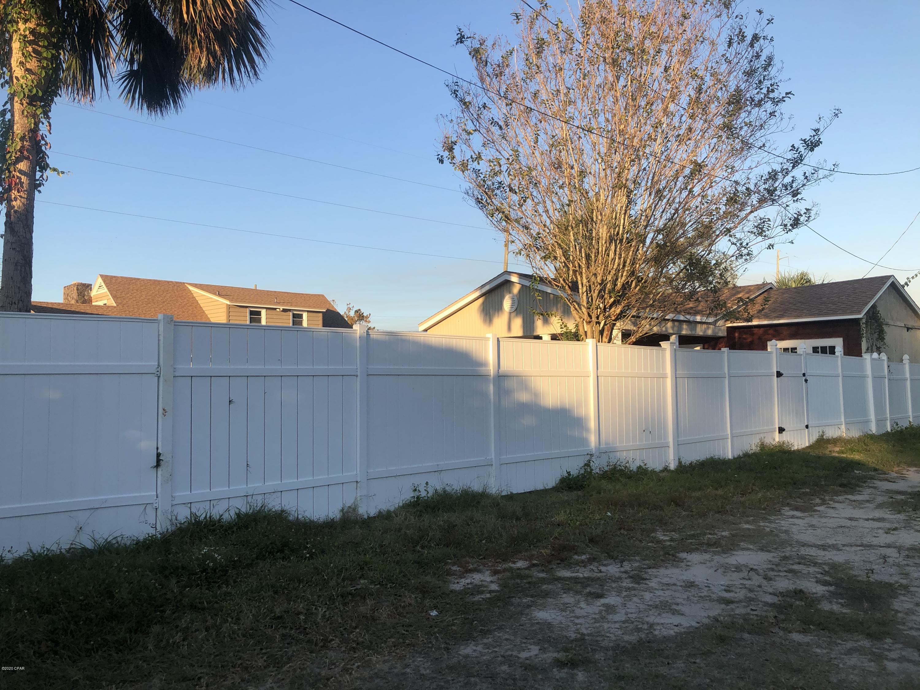 Lake Drive Heights - Residential