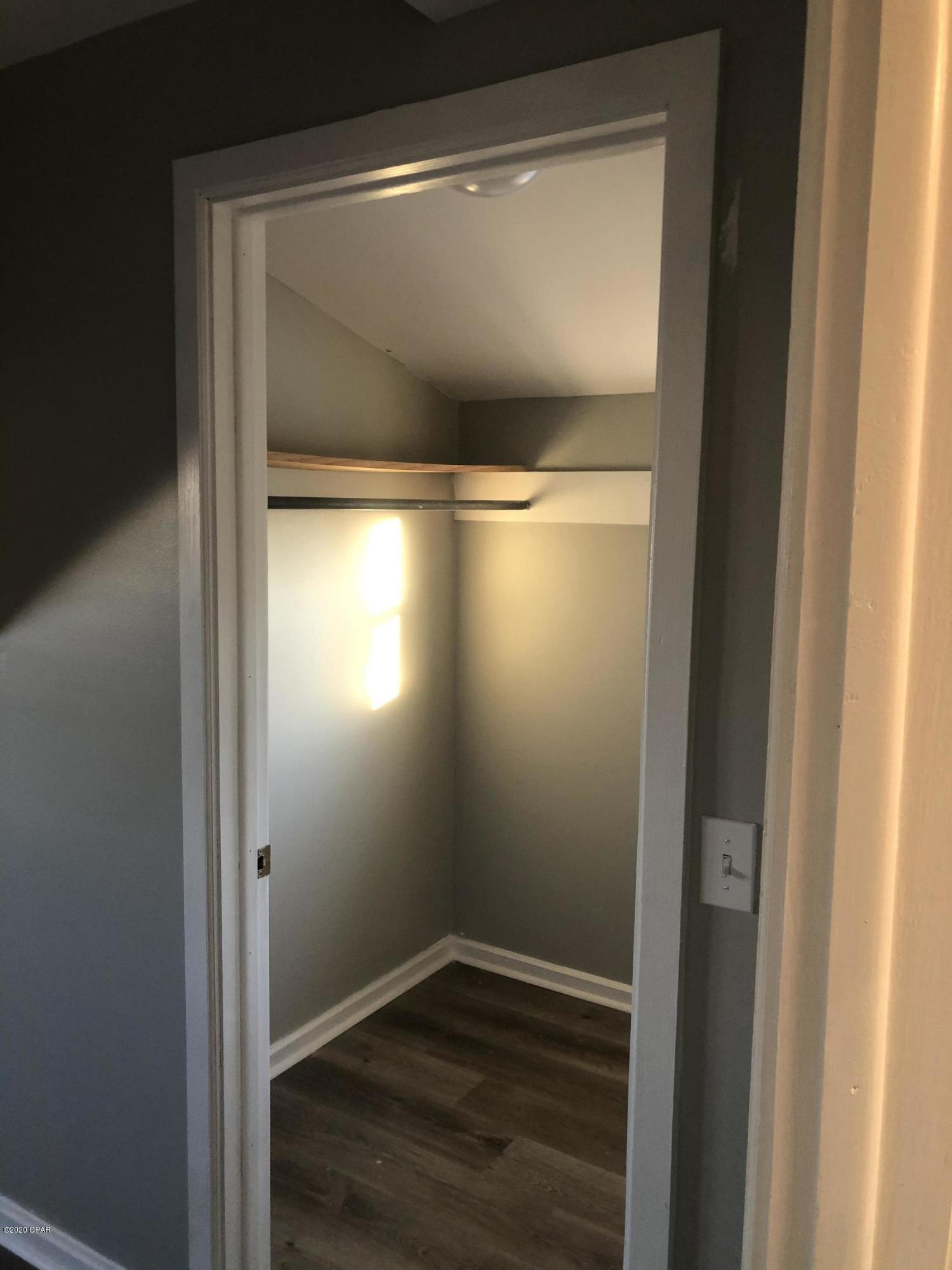 Lake Drive Heights - Residential