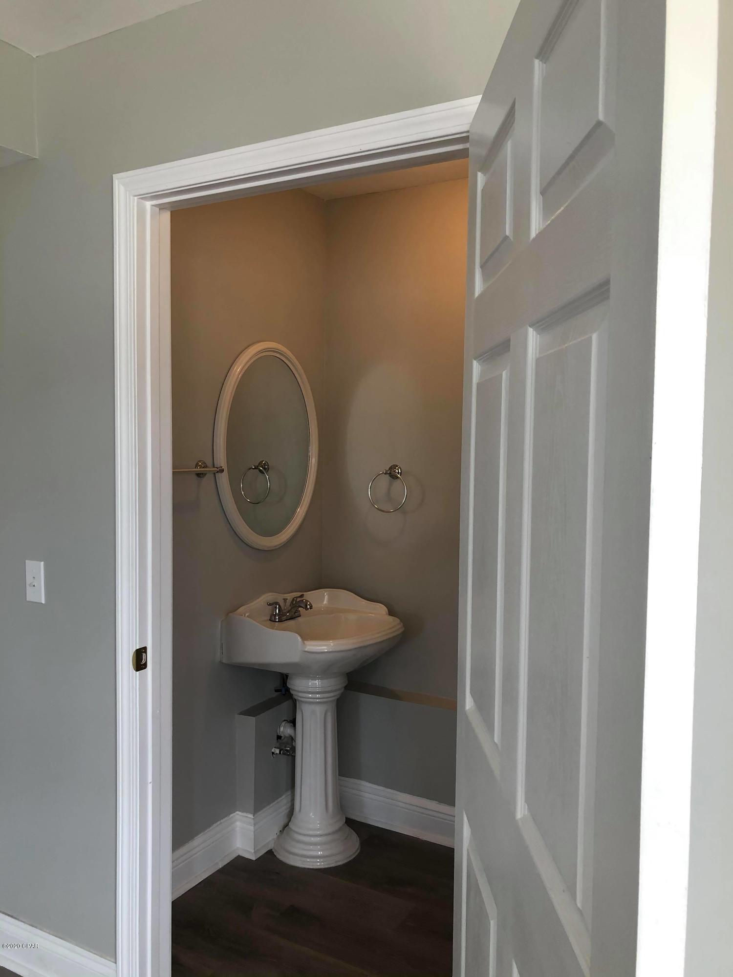 Lake Drive Heights - Residential