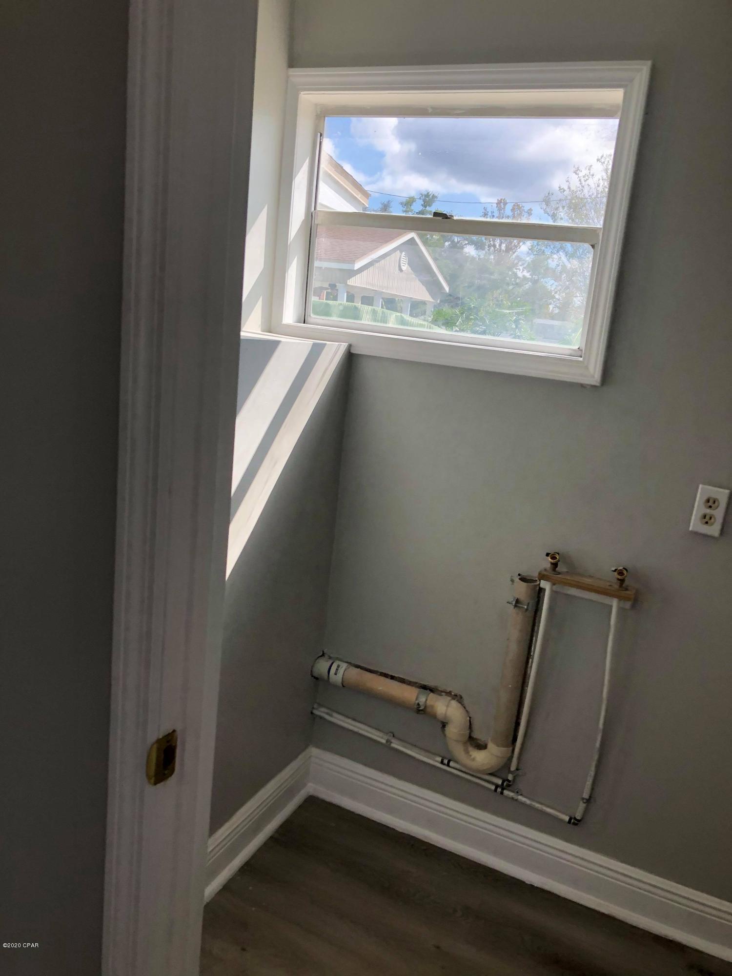 Lake Drive Heights - Residential