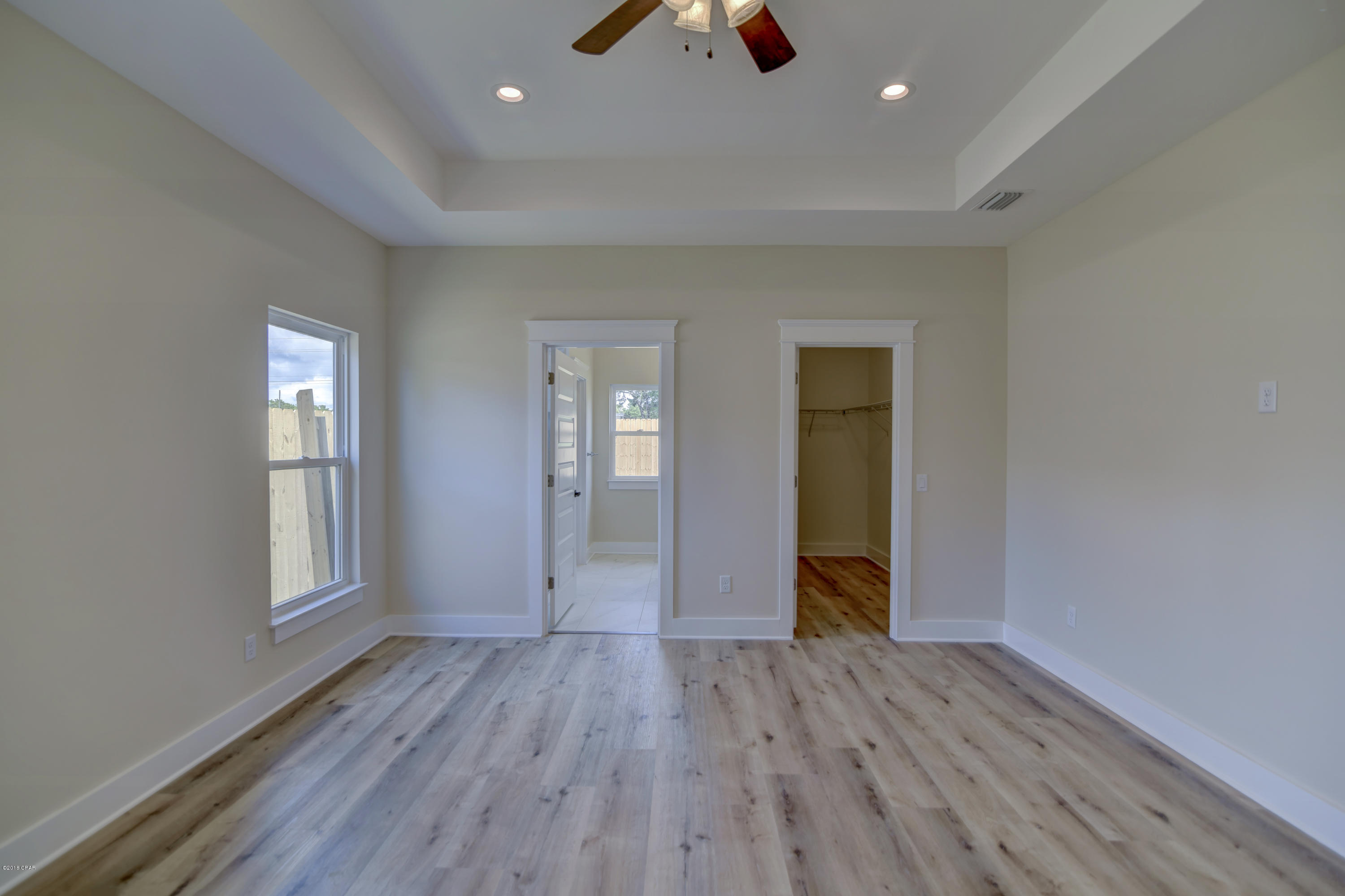 Laguna Beach Plaza - Residential