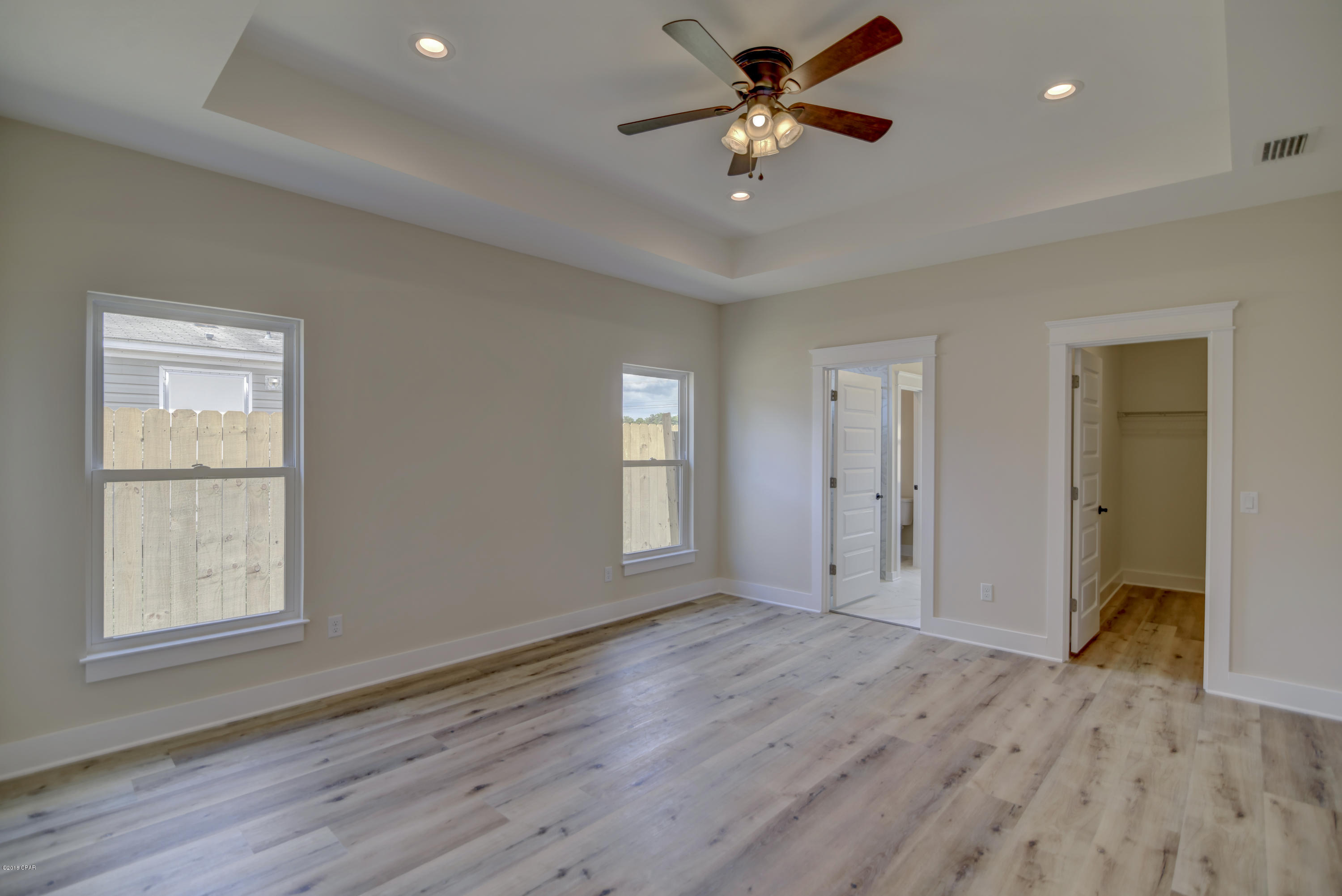 Laguna Beach Plaza - Residential