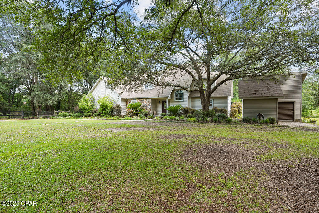 Dogwood Lakes - Residential