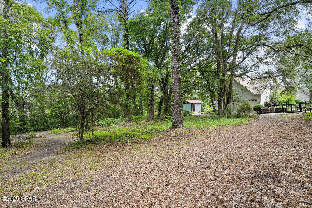 Dogwood Lakes - Residential