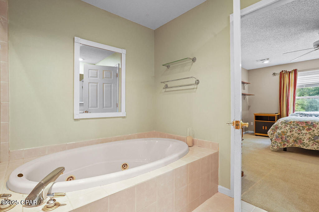 Dogwood Lakes - Residential