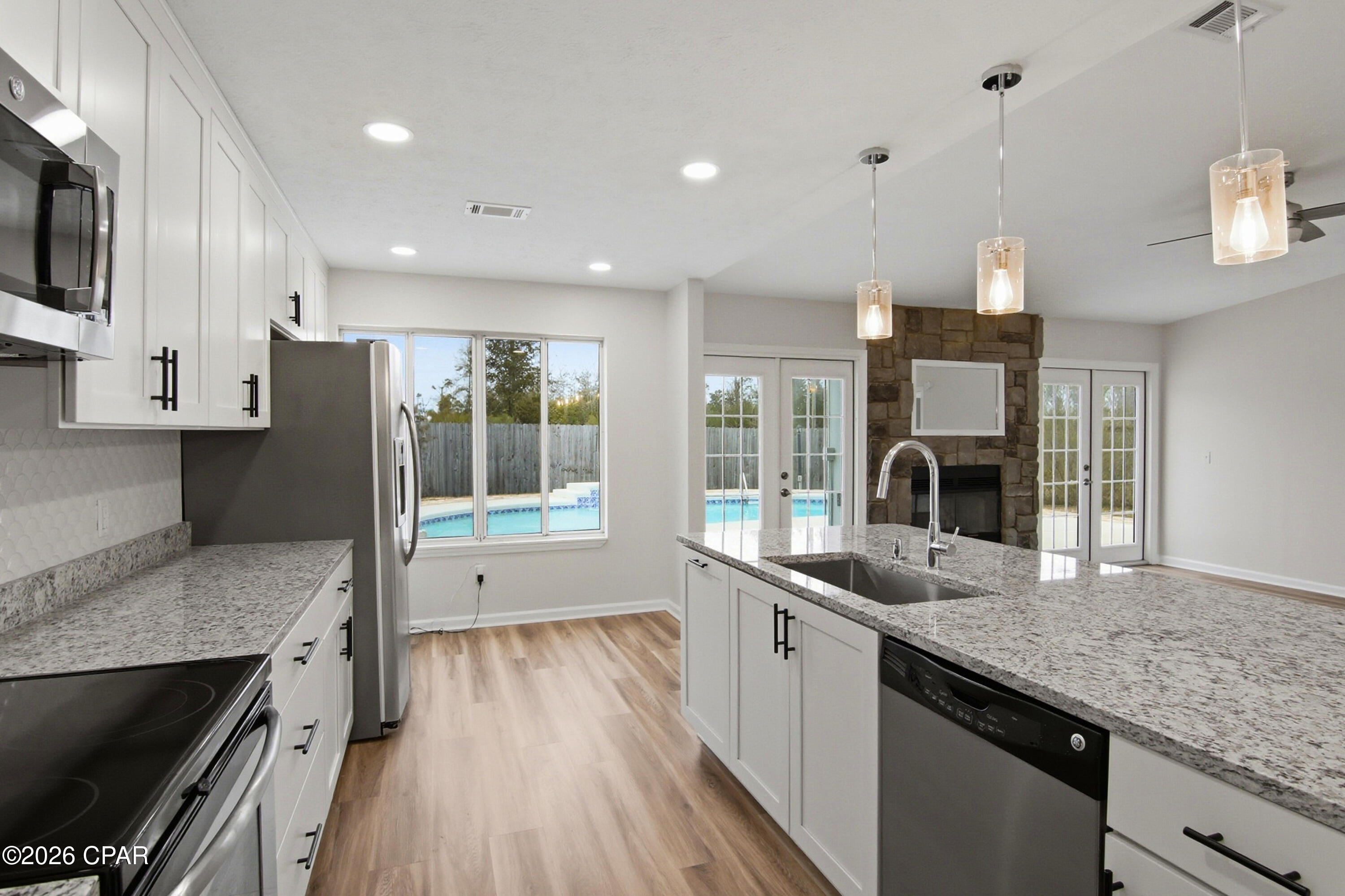 Fmw's Del Add To Lynn Haven - Residential