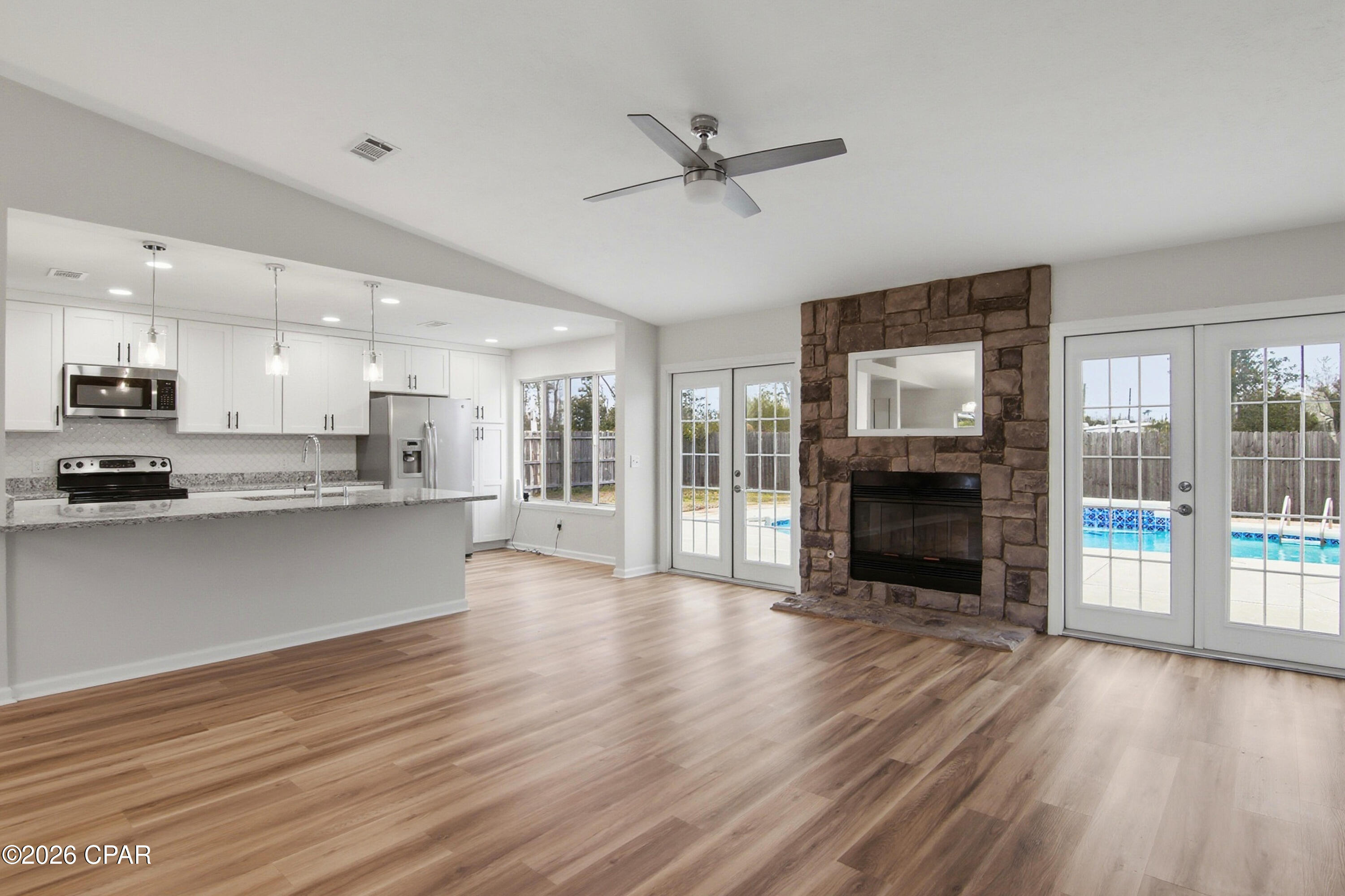 Fmw's Del Add To Lynn Haven - Residential