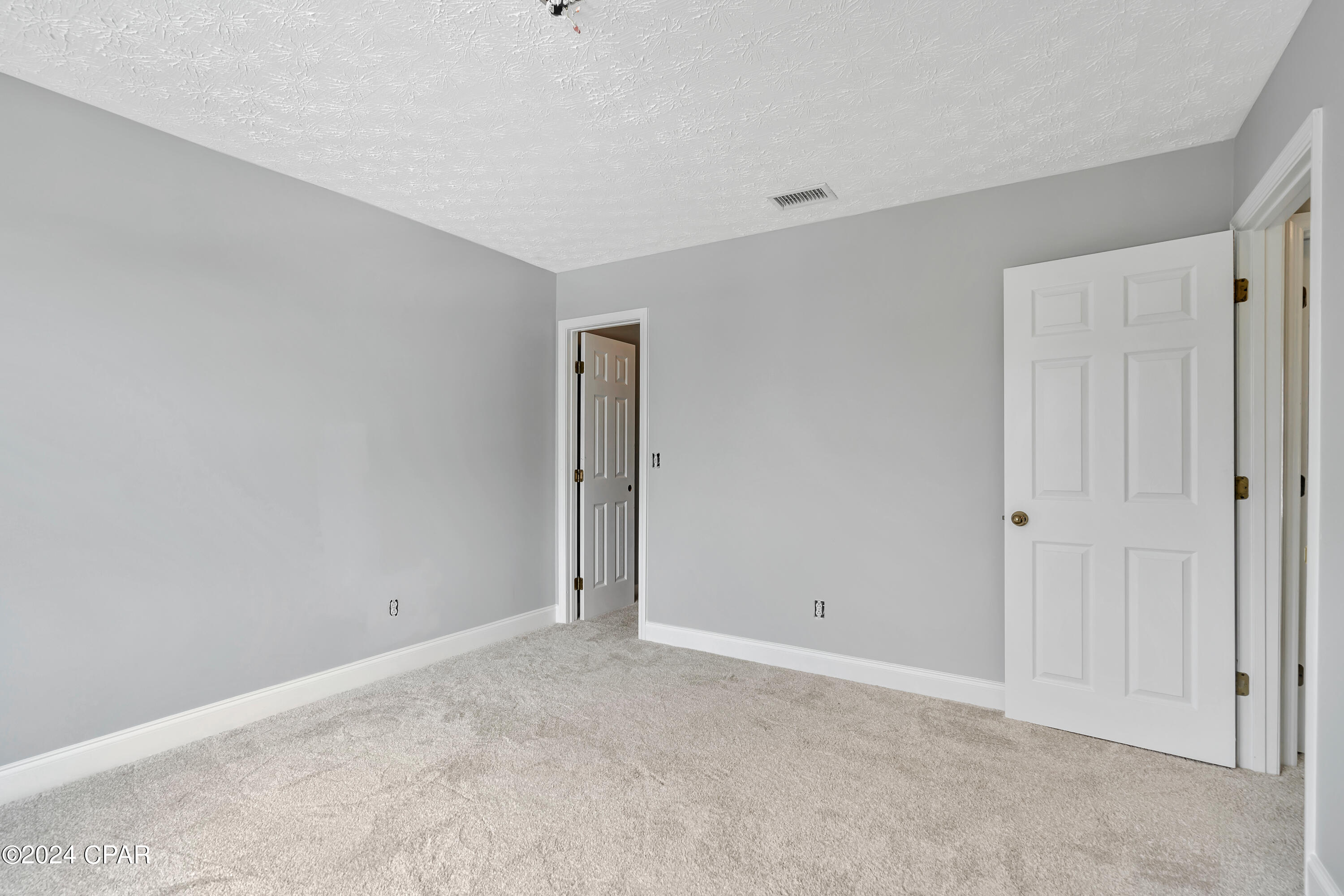 Woodmere - Residential