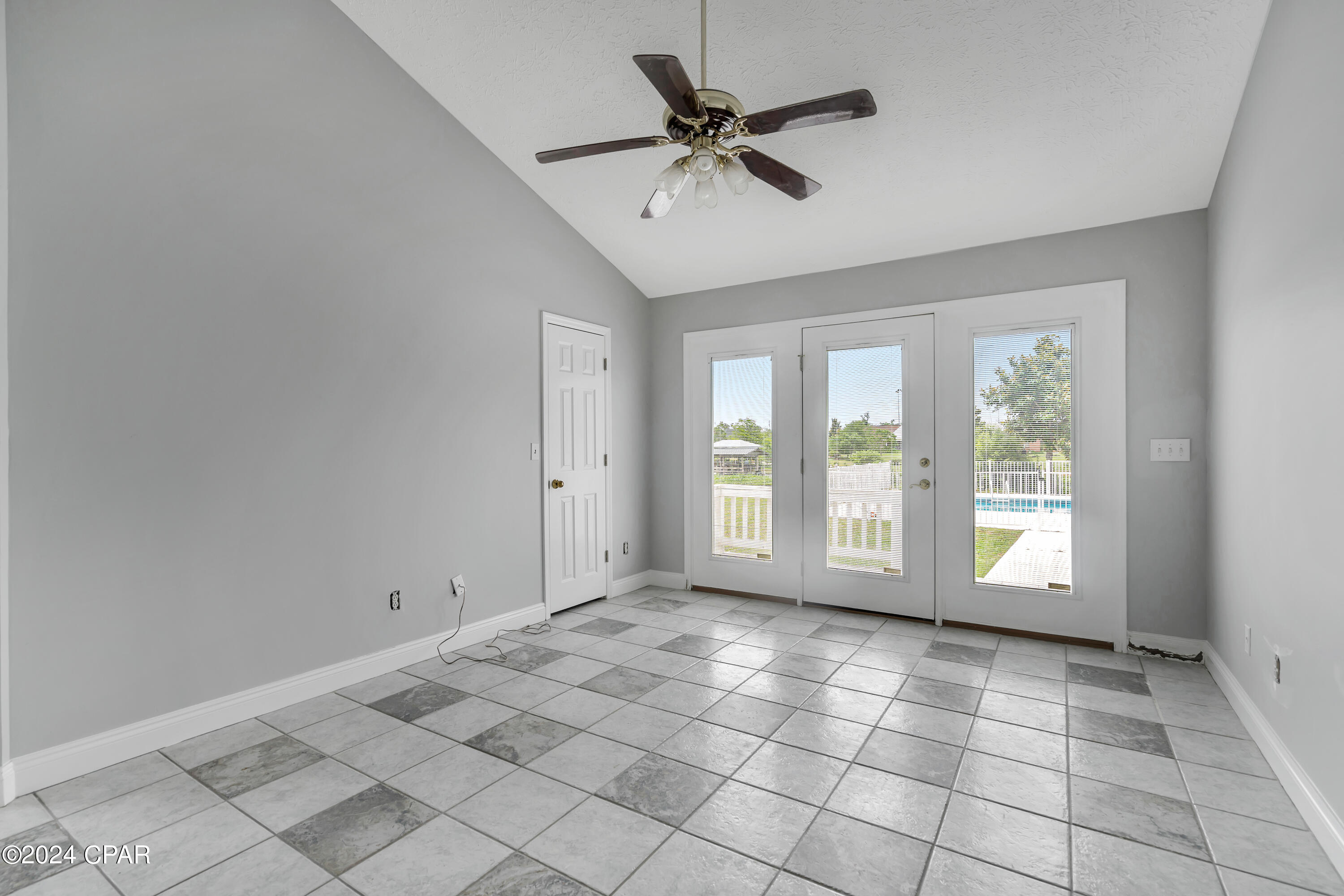 Woodmere - Residential