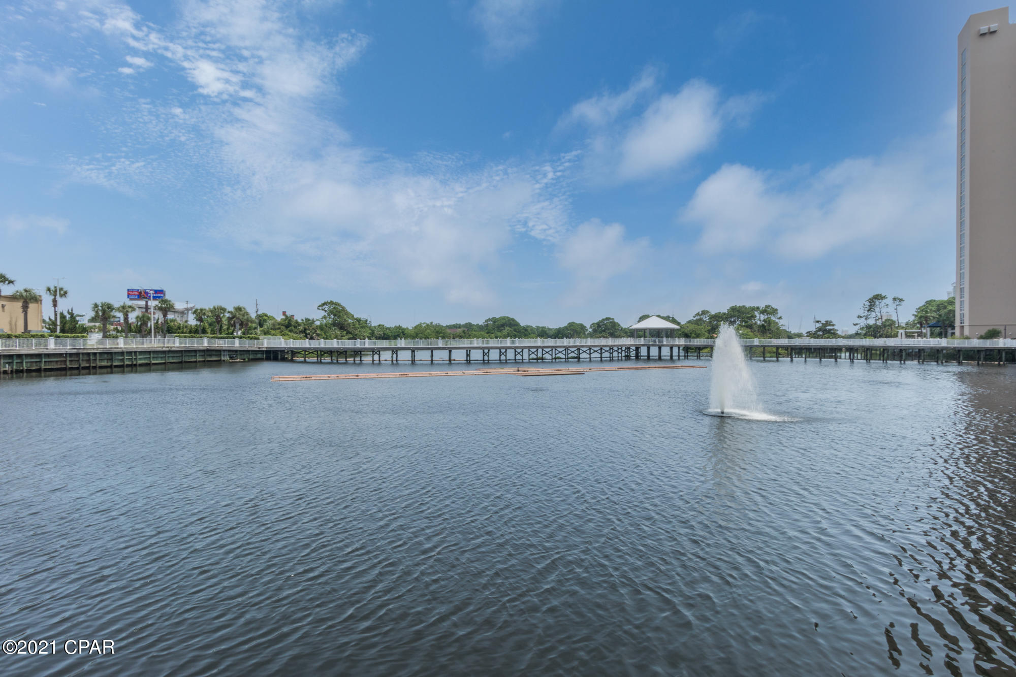 Laketown Wharf - Residential