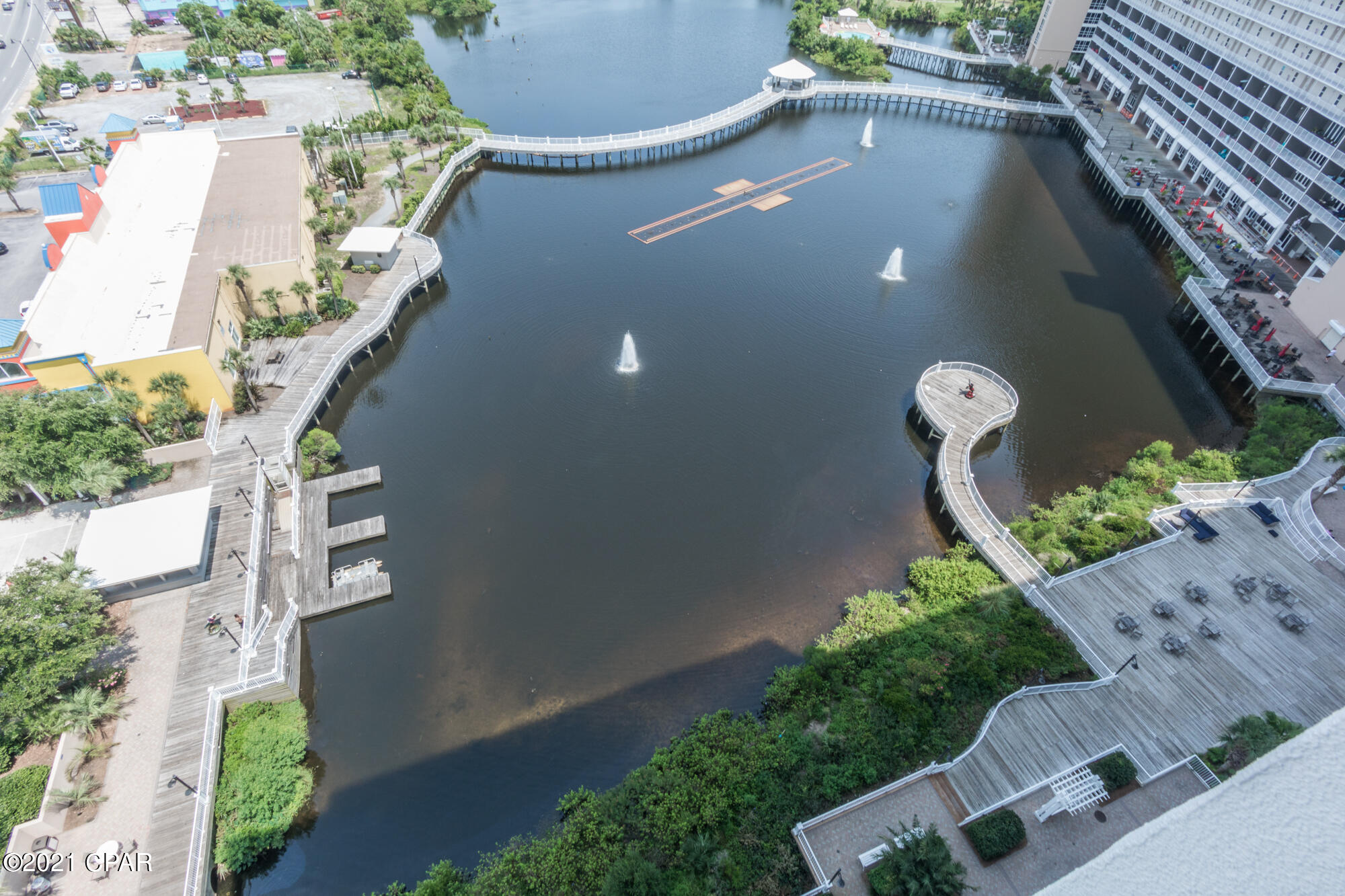 Laketown Wharf - Residential