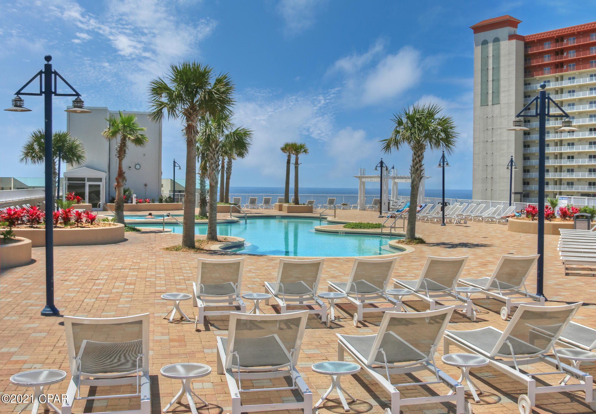 Laketown Wharf - Residential