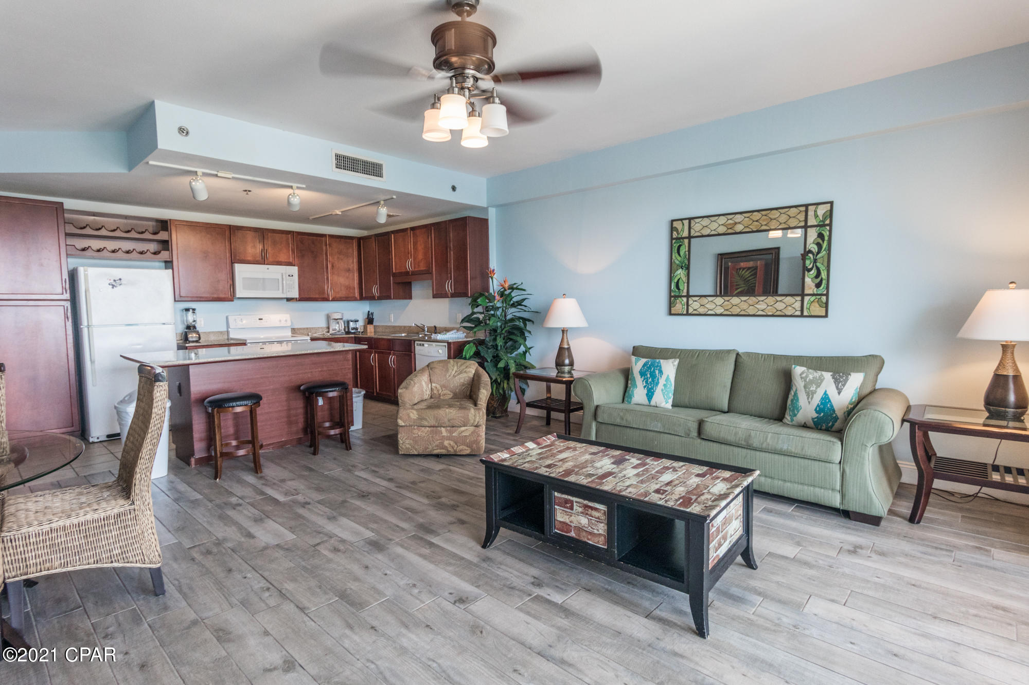 Laketown Wharf - Residential