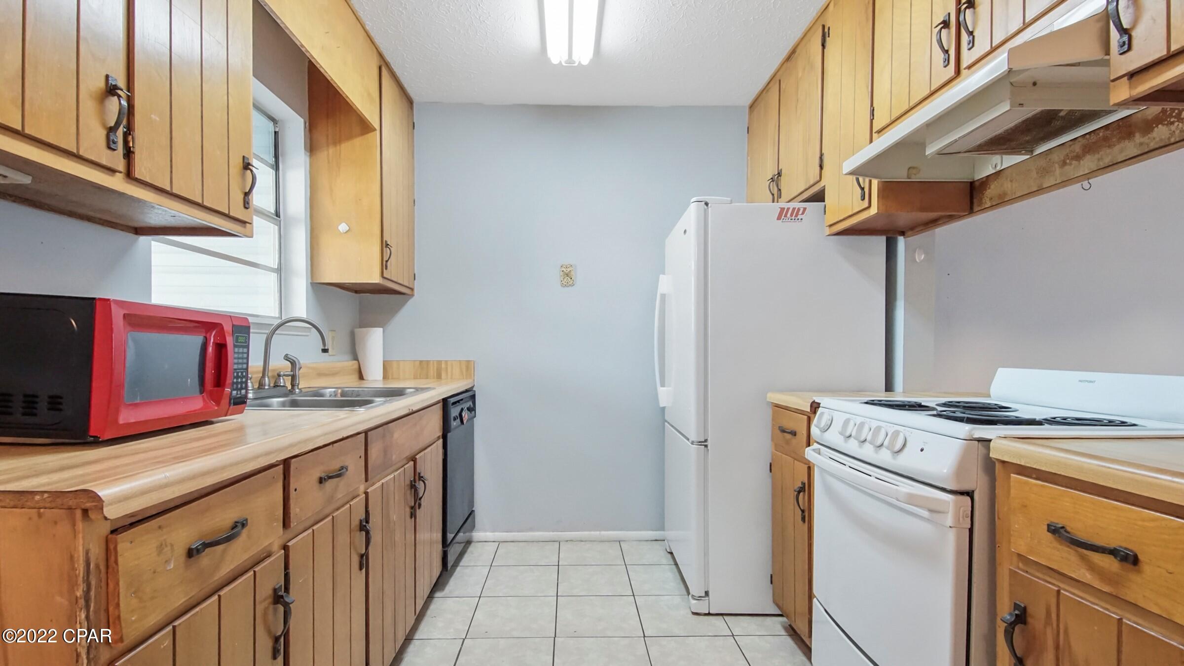 Belaire Estates Replat - Residential